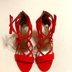 NWT Worthington orange sandals